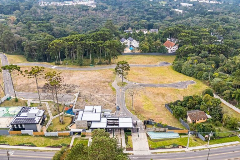Lote em condomínio à venda no Santa Cândida – foto 2